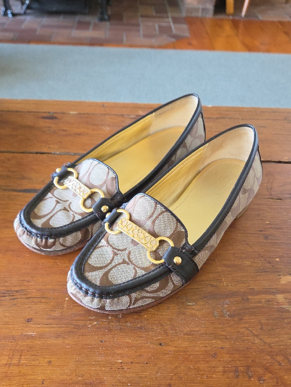 Coach Eileen Heeled Flats Size 7.5 - Picture 2 of 11